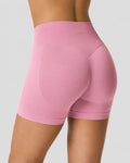 Smooth Seamless Midi Shorts Pink
