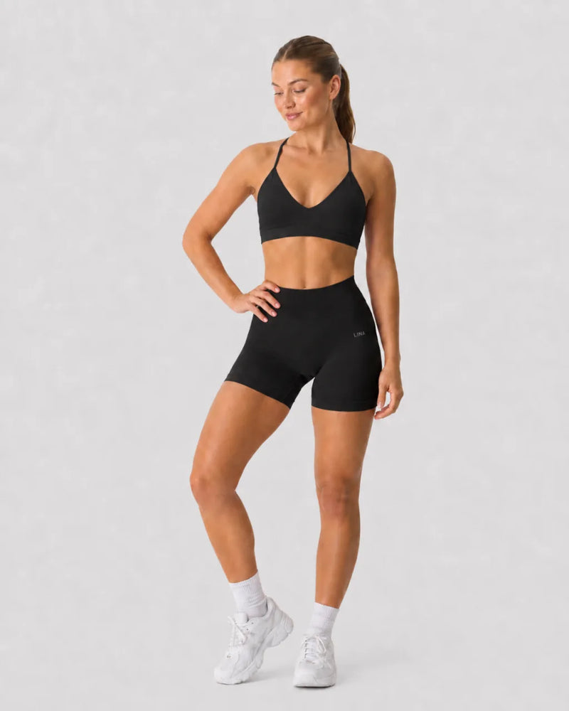 Smooth Seamless Midi Shorts Black