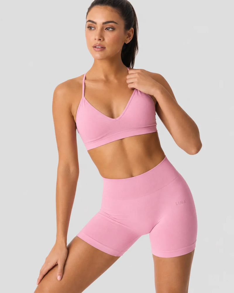 Smooth Seamless Midi Shorts Pink