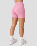 Smooth Seamless Midi Shorts Pink
